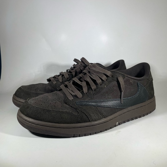 Nike Men's Dark Brown Sneakers